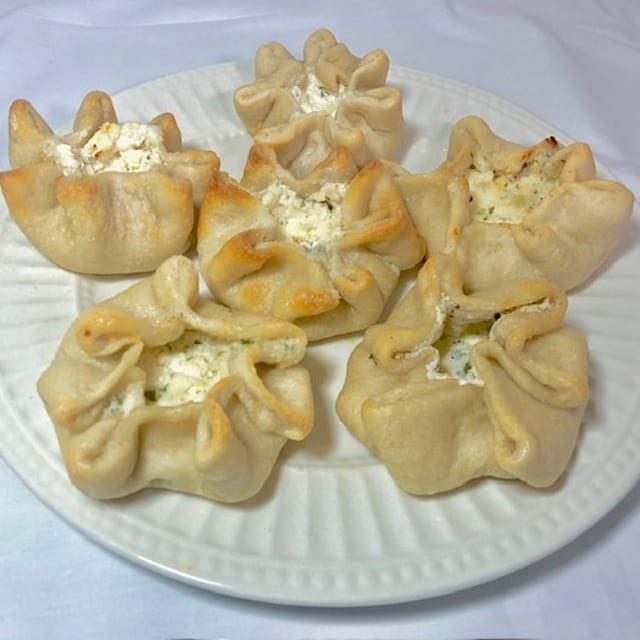 Cheese Fatayer.